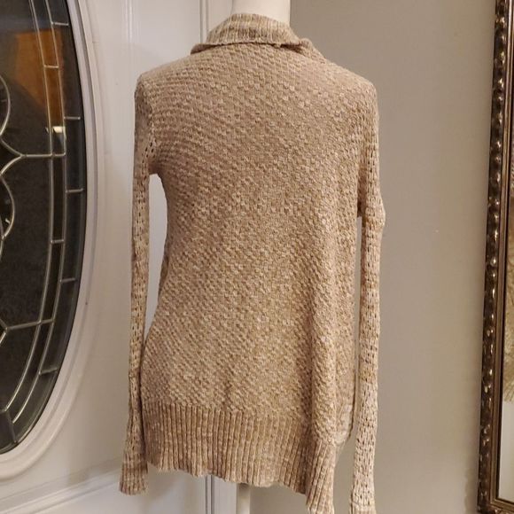 MOD cream and tan sweater, M - Picture 5 of 7